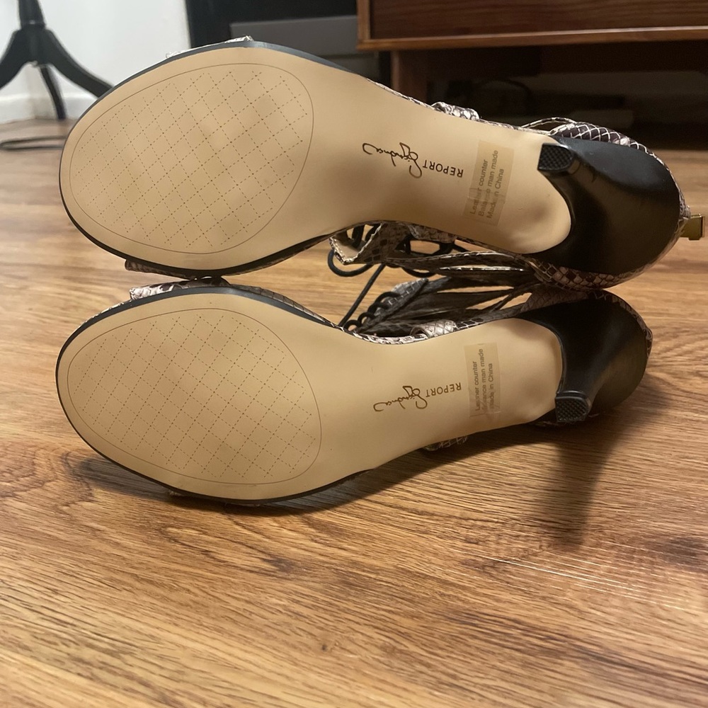 Report Signature Snakeskin Print Heels Size 9 - image 5